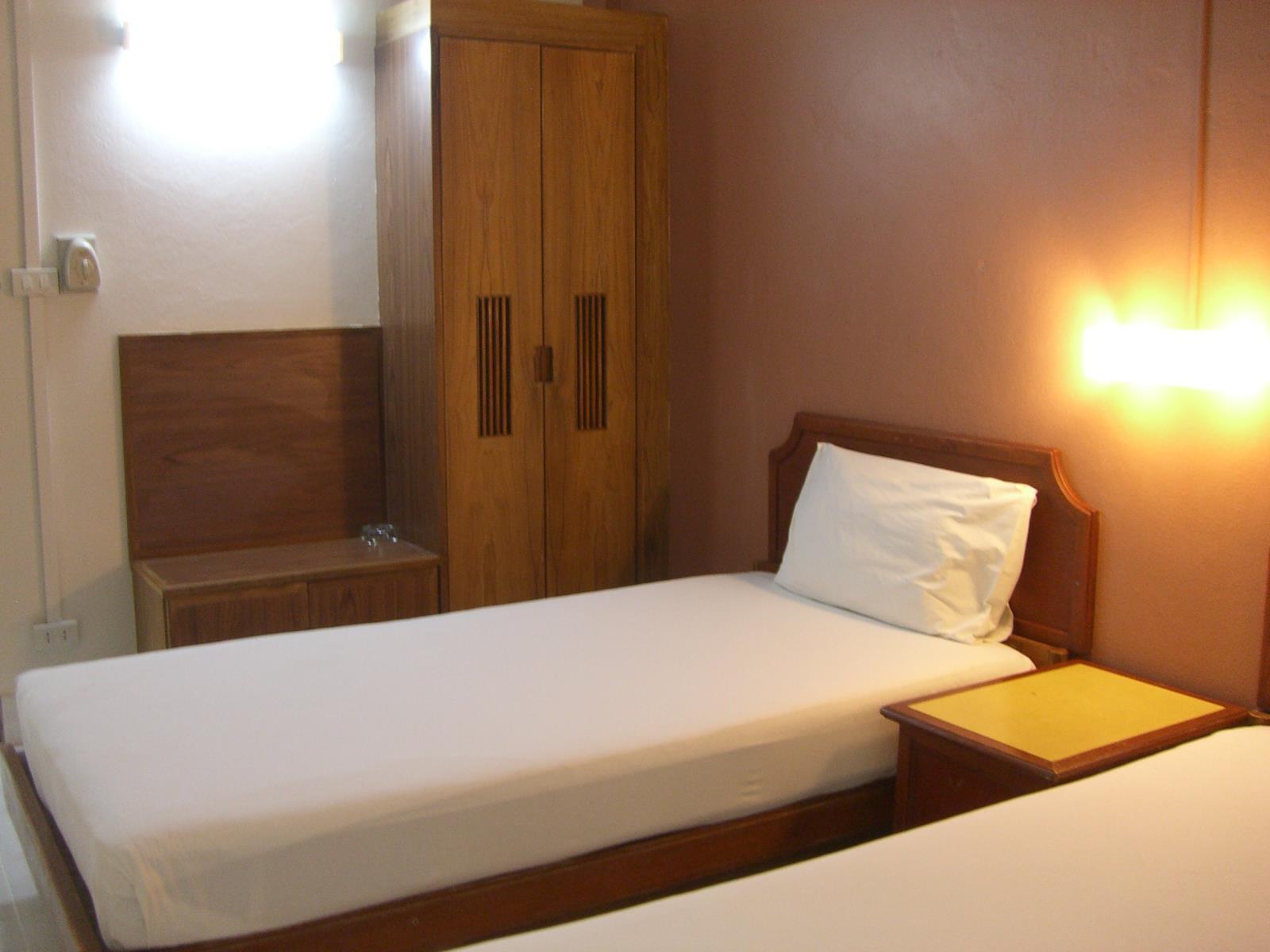 Oyo 335 Top Inn Khaosan Bangkok Buitenkant foto
