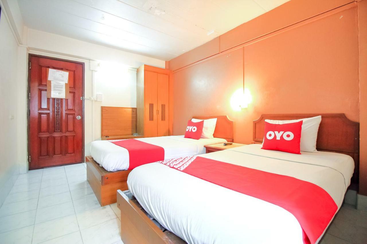 Oyo 335 Top Inn Khaosan Bangkok Buitenkant foto