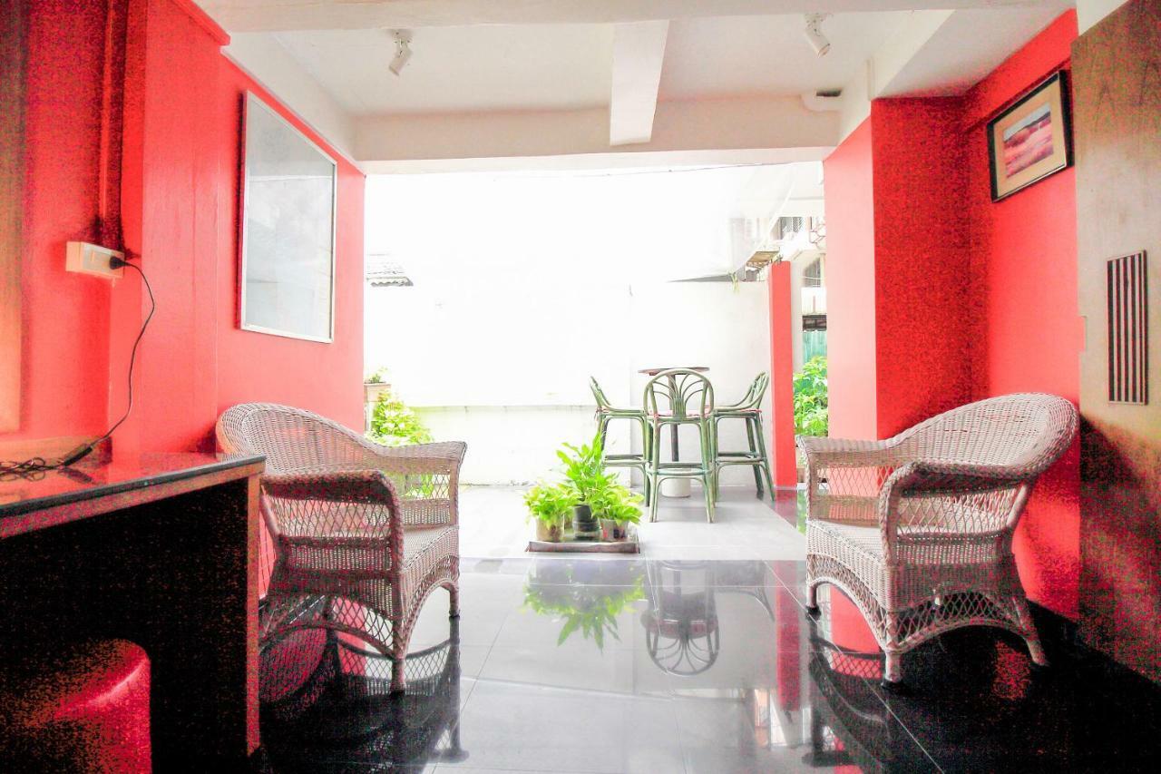 Oyo 335 Top Inn Khaosan Bangkok Buitenkant foto