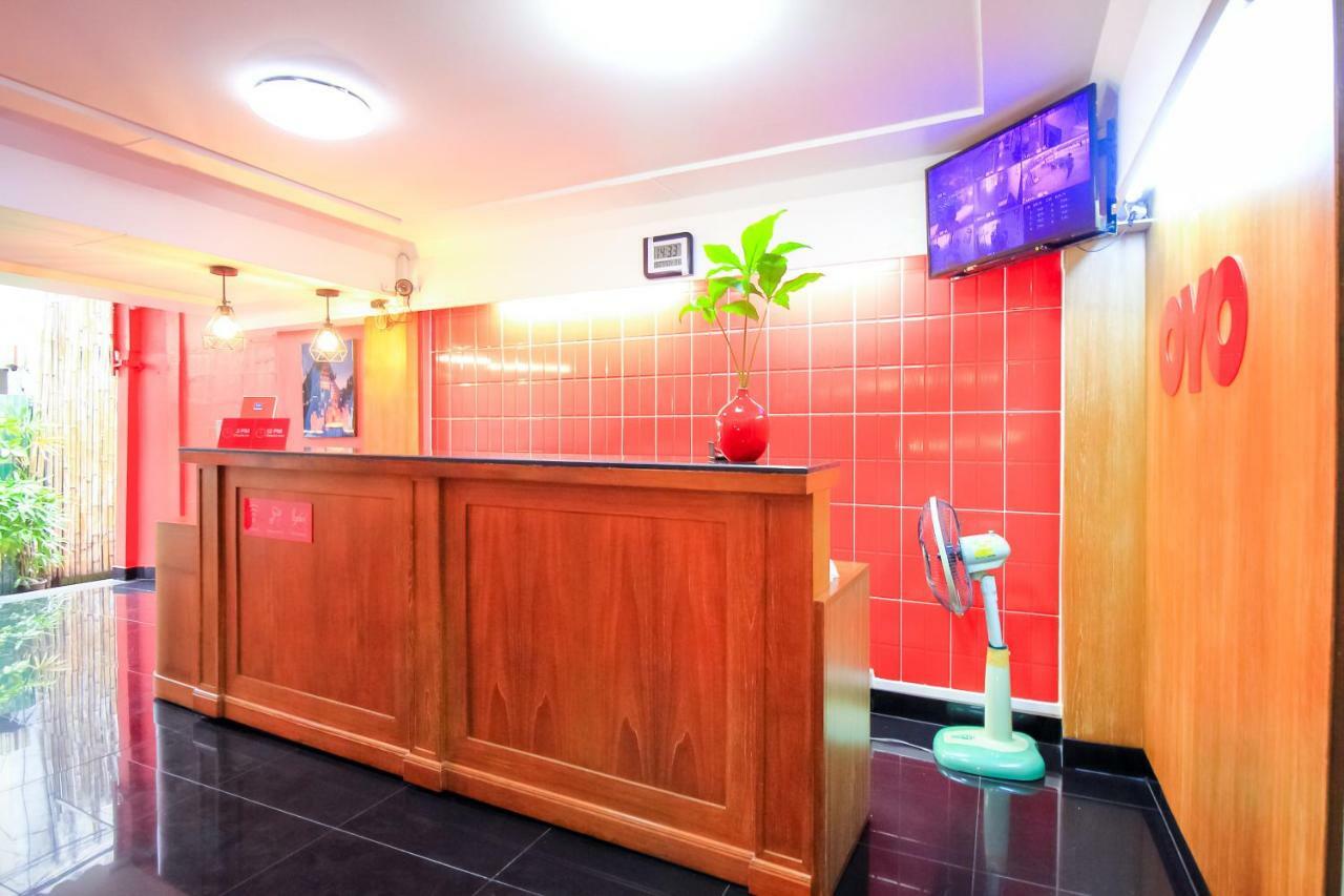 Oyo 335 Top Inn Khaosan Bangkok Buitenkant foto