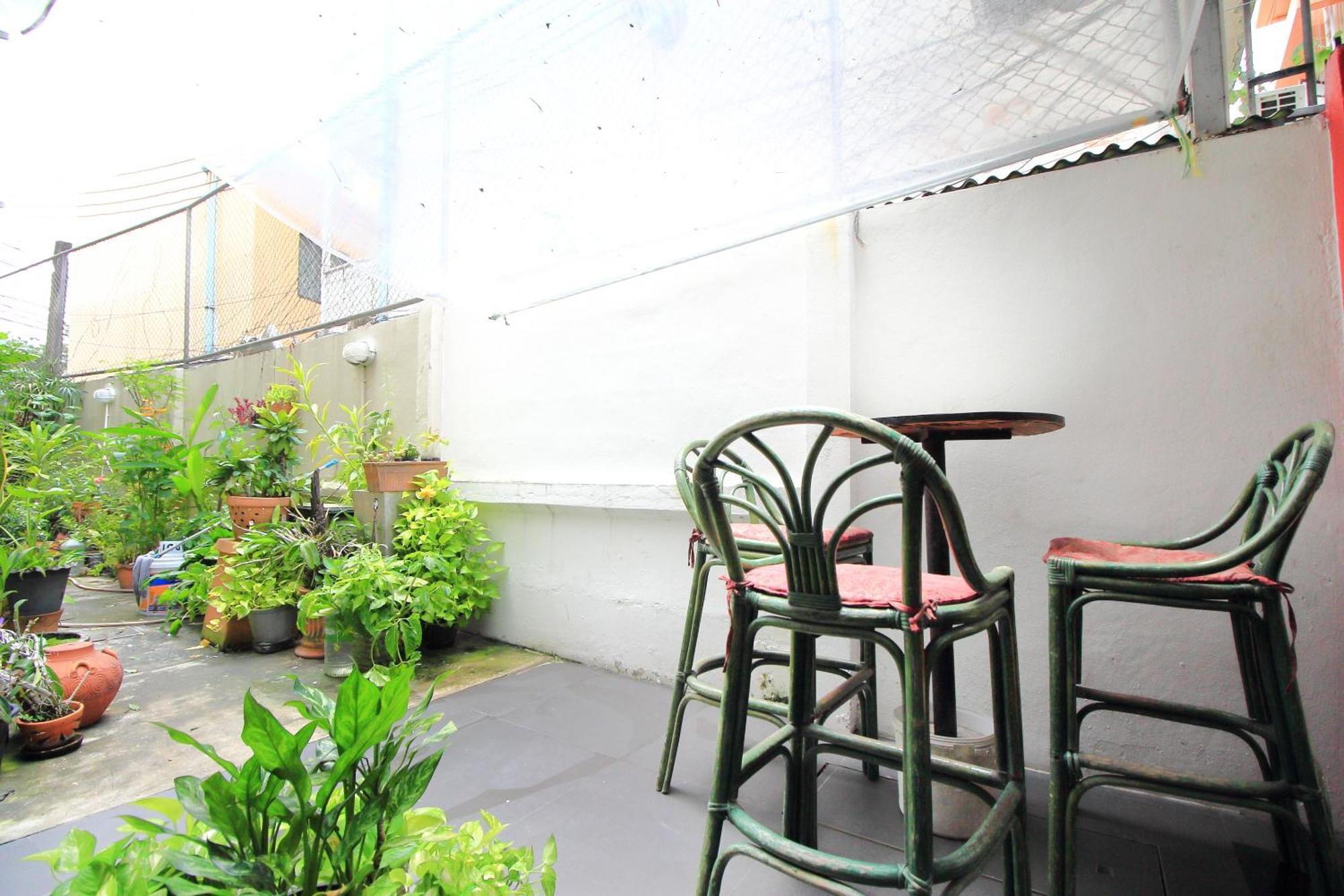 Oyo 335 Top Inn Khaosan Bangkok Buitenkant foto